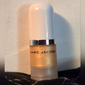 Marc Jacobs Gold Highlighter